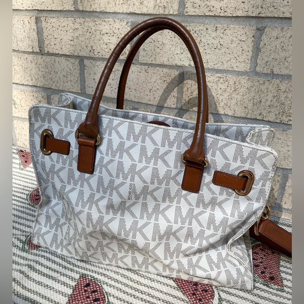 Michael Kors Vanilla Gold Belt Buckle Hamilton Tote Crossbody Satchel Bag Purse - Picture 7 of 17